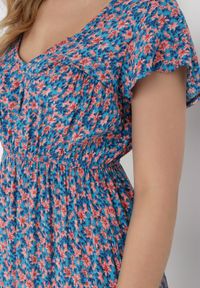 Born2be - Niebieska Sukienka Helledeia. Kolor: niebieski. Wzór: aplikacja, kwiaty. Sezon: wiosna, lato. Długość: midi #3