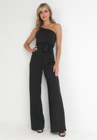 Born2be - Czarny Kombinezon na Jedno Ramię z Materiałowym Paskiem Keana. Kolor: czarny. Materiał: materiał. Długość: długie #1