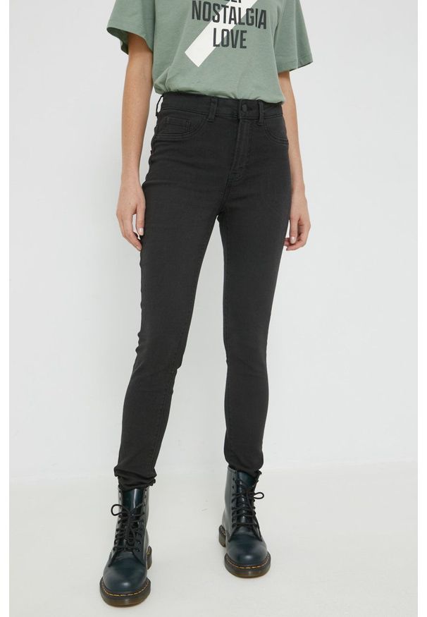JDY jeansy damskie high waist. Stan: podwyższony. Kolor: szary