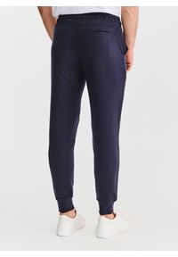 Pako Lorente - PAKO LORENTE – Granatowe spodnie dresowe. Okazja: na co dzień. Kolor: szary, niebieski. Materiał: dresówka. Wzór: gładki. Styl: casual #9