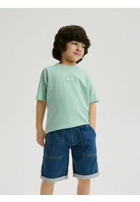 Reserved - Jeansowe szorty - niebieski. Kolor: niebieski. Materiał: jeans