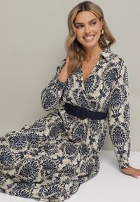 Born2be - Granatowo-Beżowa Wiskozowa Kopertowa Sukienka w Stylu Boho z Materiałowym Paskiem z Klamrą Rinovia. Okazja: na co dzień. Kolor: niebieski. Materiał: wiskoza, materiał. Wzór: aplikacja. Typ sukienki: kopertowe. Styl: boho #5