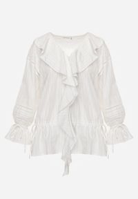 Renee - Biała Eteryczna Bluzka z Bawełny Zdobiona Falbankami i Ściągaczem w Pasie Cezarelle. Okazja: na randkę. Typ kołnierza: kołnierz z falbankami. Kolor: biały. Materiał: bawełna. Wzór: aplikacja #6