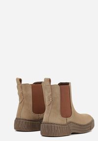 Born2be - Ciemnobeżowe Botki Sztyblety na Ozdobnie Żłobionej Podeszwie Ezisane. Okazja: na co dzień. Kolor: beżowy. Materiał: jeans. Styl: casual, elegancki #7