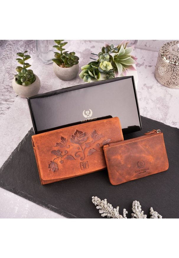 Zestaw prezentowy PAOLO PERUZZI pomarańczowy ZUP-36-OR. Kolor: pomarańczowy. Materiał: skóra