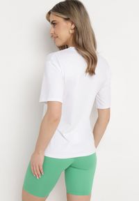 Born2be - Zielono-Biały Komplet z T-shirtem i Szortami Typu Kolarki Tiimavee. Kolor: zielony. Materiał: dzianina #4