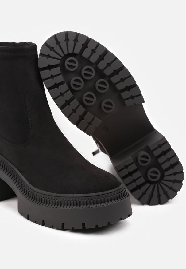 Born2be - Czarne Botki w Stylu Sztybletów z Elastyczną Cholewką Heslania. Okazja: na spotkanie biznesowe, do pracy, na co dzień. Kolor: czarny. Materiał: jeans. Szerokość cholewki: normalna. Styl: casual, biznesowy