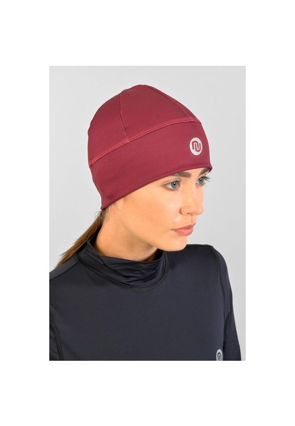 NESSI SPORTSWEAR - Czapka krótka ocieplana do biegania Unisex Nessi Sportswear. Kolor: czerwony, różowy, wielokolorowy. Styl: sportowy
