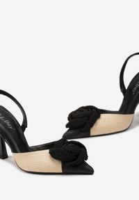 Renee - Czarne Wsuwane Sandały na Niskiej Szpilce z Aplikacją 3D Kwiatkiem Salthe. Okazja: na randkę. Zapięcie: bez zapięcia. Kolor: czarny. Wzór: kwiaty, aplikacja. Sezon: lato #2