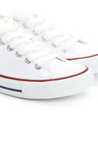 Renee - Białe Klasyczne Trampki z Niską Cholewką Darling Tyrel. Okazja: na co dzień. Wysokość cholewki: przed kostkę. Kolor: biały. Materiał: jeans, materiał. Szerokość cholewki: normalna. Sezon: lato. Styl: klasyczny #7