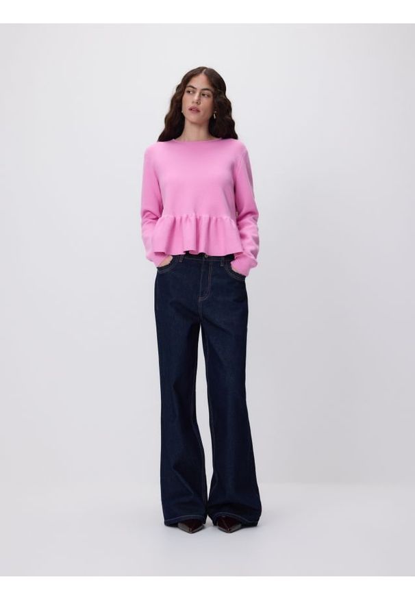 Reserved - Sweter z baskinką - różowy. Kolor: różowy. Materiał: dzianina, wiskoza