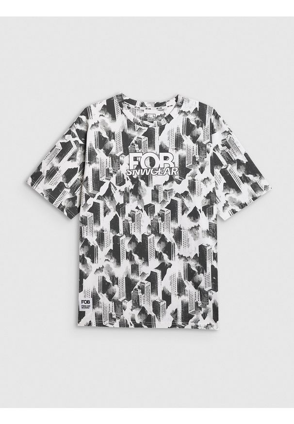 4f - 4F T-shirt oversize z nadrukiem męski - multikolor M. Okazja: na co dzień. Kolor: wielokolorowy. Materiał: materiał, dzianina, skóra, bawełna. Wzór: nadruk. Styl: casual, klasyczny
