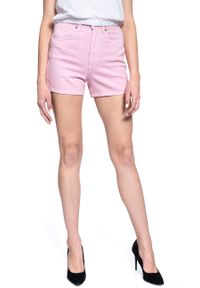 Wrangler - DAMSKIE SZORTY WRANGLER SHORT W22DW1P10. Kolor: różowy