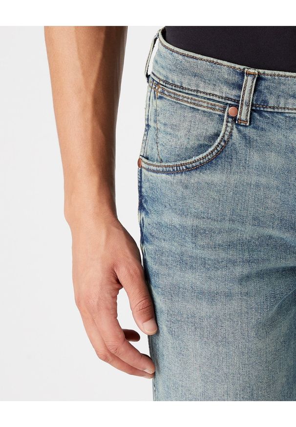 Wrangler - WRANGLER TEXAS MĘSKIE SPODNIE JEANSOWE GRID INDIGO W1215929Y 112145766