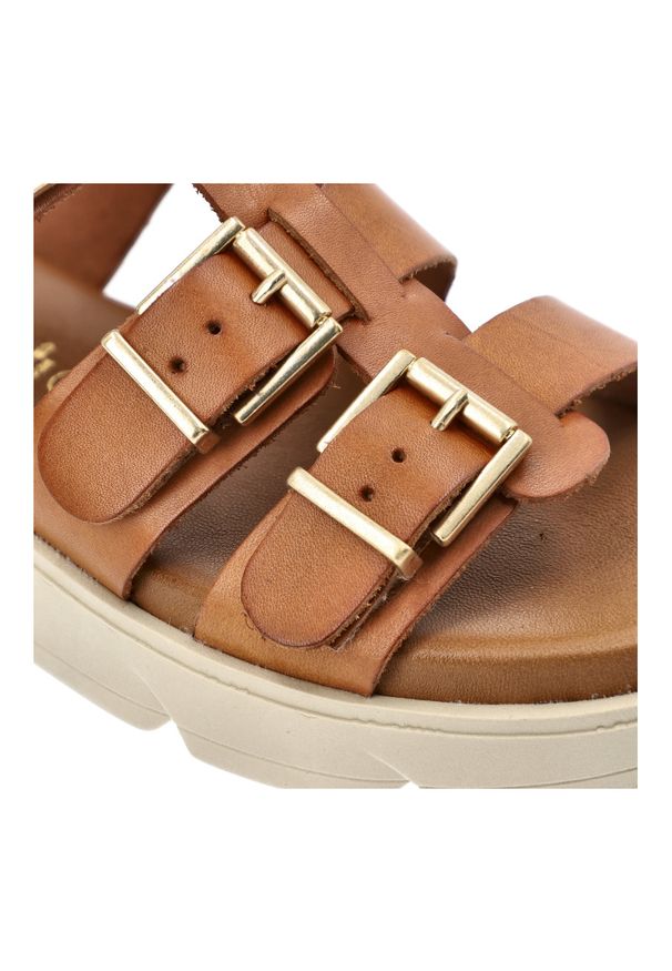 Sandały damskie Hee, cholewka ze skóry naturalnej paski z regulacją na klamry grubsza podeszwa casualowy styl, brązowe, 26100. Okazja: na co dzień. Zapięcie: klamry. Kolor: brązowy. Materiał: skóra. Wzór: paski. Styl: casual