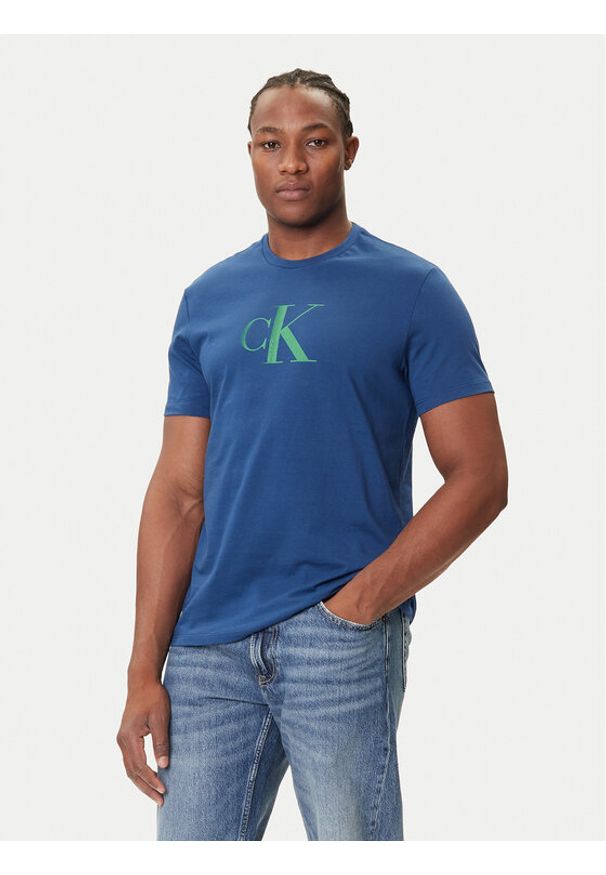 Calvin Klein Jeans T-Shirt Center Monogram LV04RC857G Niebieski Regular Fit. Kolor: niebieski. Materiał: bawełna