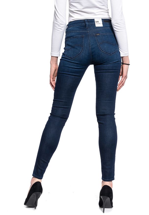 Lee - LEE SCARLETT HIGH DAMSKIE SPODNIE JEANSOWE CLEAN WHEATON L626RKEX 112140401