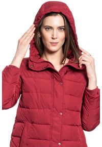 Wrangler - DAMSKA KURTKA ZIMOWA WRANGLER LONG PUFFER RUMBA RED W4Q4VJR05. Sezon: zima #4