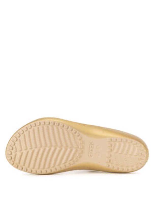 Crocs Klapki KADEE II METALLIC SANDAL W 210147-710 Złoty. Kolor: złoty. Materiał: materiał, syntetyk