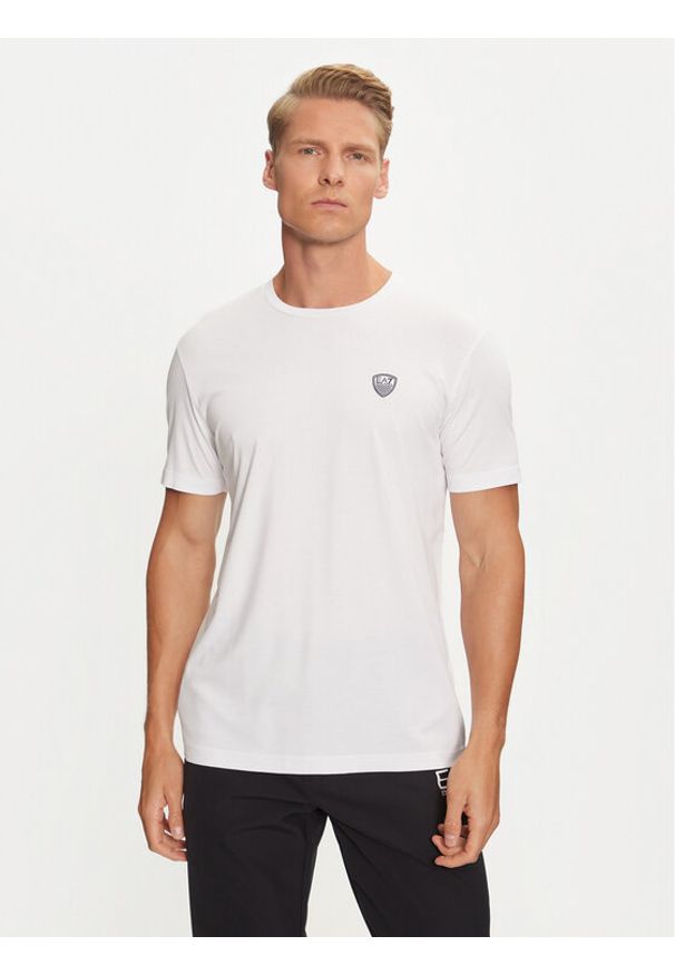 EA7 Emporio Armani T-Shirt 8NPT16 PJRGZ 1100 Biały Regular Fit. Kolor: biały. Materiał: syntetyk