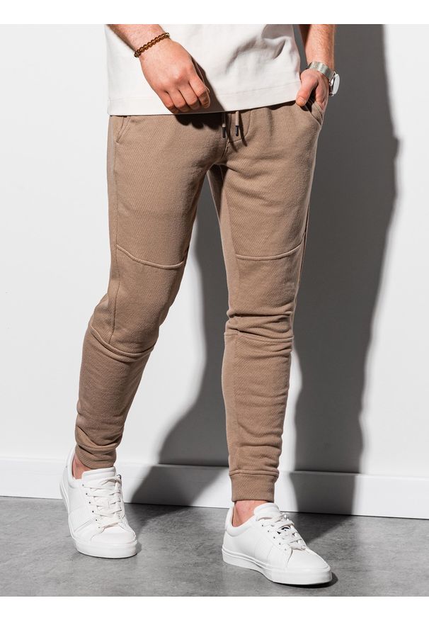 Brązowe spodnie Ombre Clothing