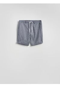 Reserved - Szorty z domieszką lnu - granatowy. Kolor: niebieski. Materiał: len #1