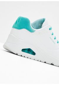 bonprix - Sneakersy marki Skechers z pianką memory. Kolor: biały #2