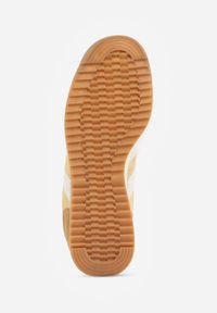 Born2be - Żółte Sneakersy z Dwoma Paskami Evilirea. Nosek buta: okrągły. Zapięcie: pasek. Kolor: żółty. Materiał: zamsz, materiał. Obcas: na obcasie. Wysokość obcasa: niski #6