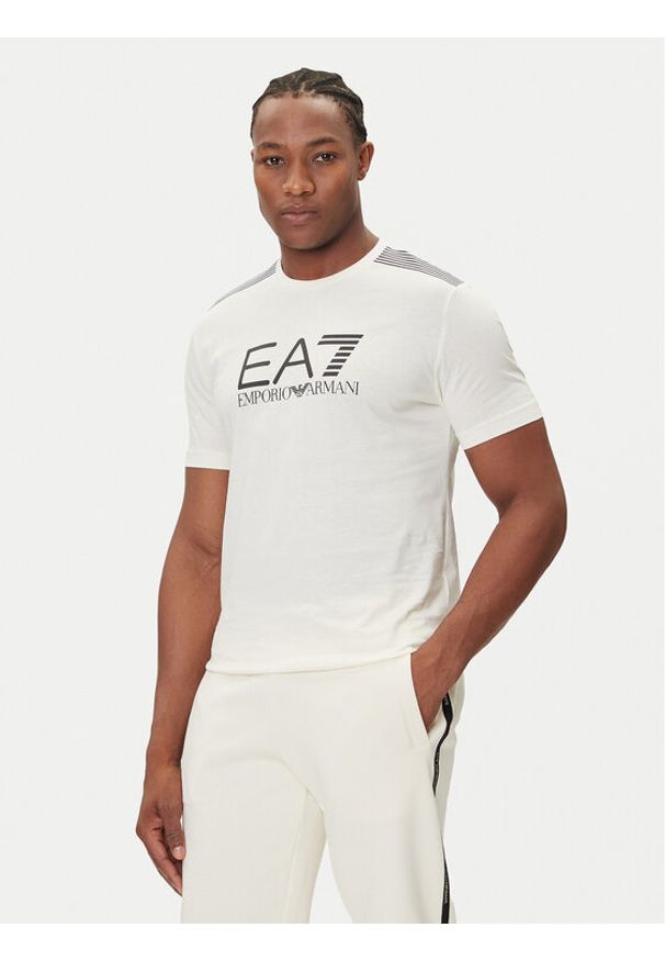 EA7 Emporio Armani T-Shirt 7M000961 AF10375 U1105 Beżowy Regular Fit. Kolor: beżowy. Materiał: bawełna