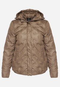 Born2be - Brązowa Pikowana Kurtka Przejściowa z Kapturem Arivitte. Okazja: na co dzień. Typ kołnierza: kaptur. Kolekcja: plus size. Kolor: brązowy. Materiał: jeans. Styl: casual, elegancki #7