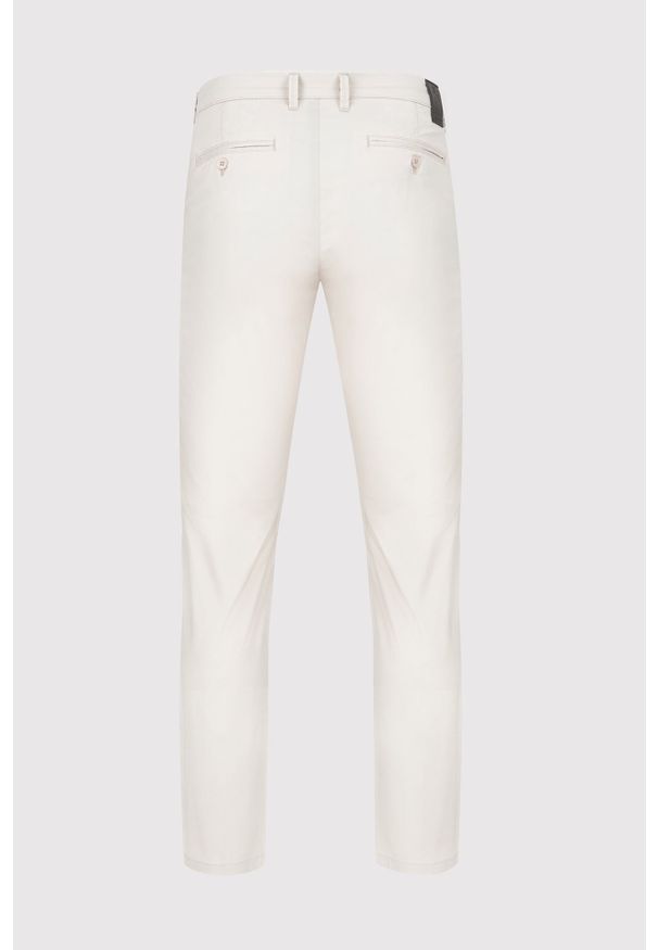 Pako Lorente - PAKO LORENTE – Męskie basicowe spodnie w kolorze ecru P23SB-WX-005-E-0. Materiał: elastan, bawełna. Długość: długie. Wzór: gładki