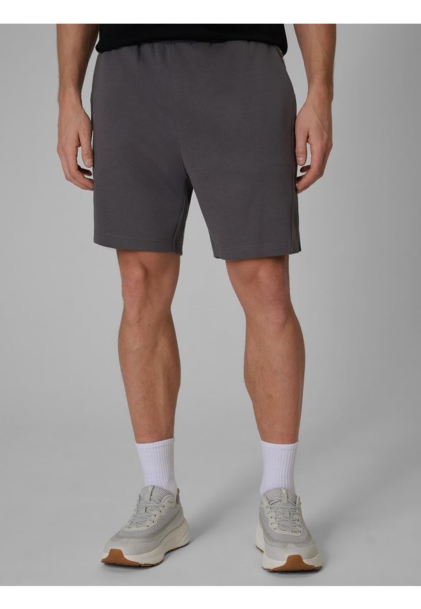 4f - 4F Spodenki dresowe męskie - szare L. Kolor: szary. Materiał: dresówka. Sezon: lato