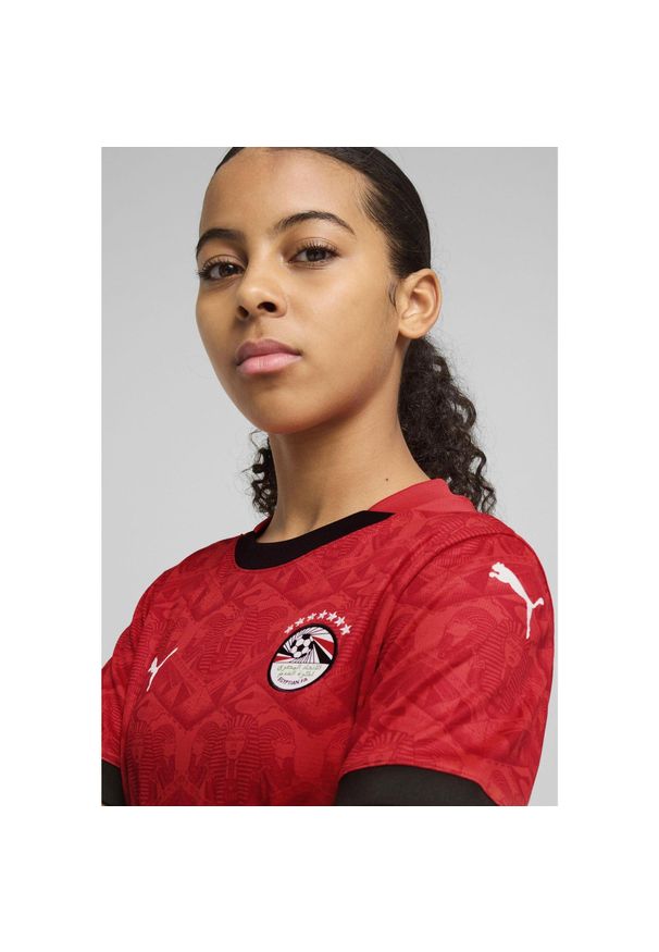 Puma - Młodzieżowa koszulka domowa Egipt 2025 PUMA Red Black. Kolor: czerwony, wielokolorowy, czarny