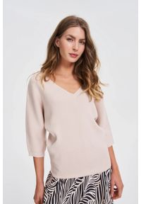 MOODO - Sweter z rękawami 3/4 beżowy. Kolor: beżowy. Materiał: wiskoza, poliester, poliamid