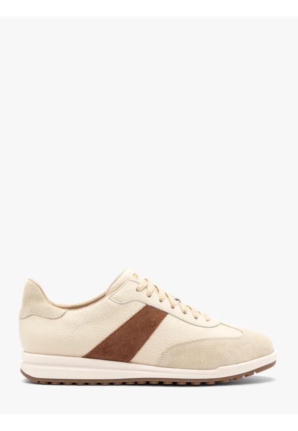 Ryłko - Beżowe półbuty damskie sznurowane sportowe. Okazja: na co dzień. Kolor: beżowy. Materiał: skóra. Szerokość cholewki: normalna. Obcas: na płaskiej podeszwie. Styl: sportowy