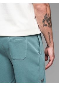 Ombre Clothing - Męskie krótkie spodenki dresowe RELAXED FIT w stylu athleisure – turkusowe V1. Kolor: turkusowy. Materiał: dresówka. Długość: krótkie #4