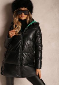 Renee - Czarno-Zielona Kurtka Pikowana z Imitacji Skóry Helle. Kolor: czarny. Materiał: skóra. Styl: klasyczny
