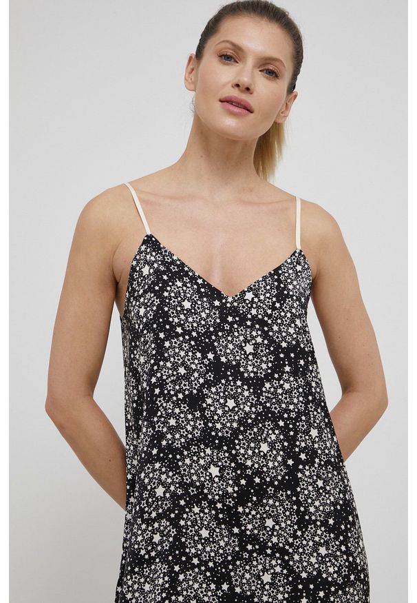 DKNY - Dkny koszula nocna damska kolor czarny. Kolor: czarny. Materiał: tkanina