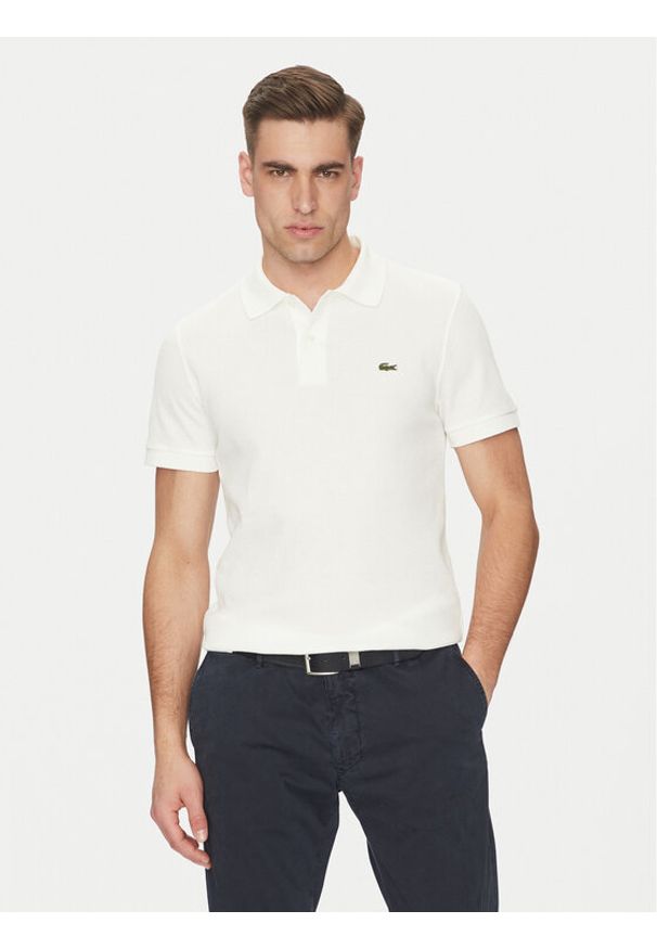 Lacoste Polo DH0262 Écru Regular Fit. Typ kołnierza: polo. Materiał: syntetyk, bawełna