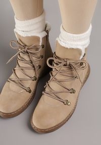 Born2be - Beżowe Botki Traperki z Ozdobnym Sznurowaniem i Tłoczoną Podeszwą Fasitta. Okazja: na co dzień, na spacer. Kolor: beżowy. Materiał: jeans, futro. Styl: casual, elegancki #4