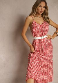 Renee - Różowa Sukienka z Bawełny Ozdobiona Geometrycznym Motywem Nilavionea. Kolor: różowy. Materiał: bawełna. Długość rękawa: na ramiączkach. Wzór: aplikacja, geometria. Sezon: lato, wiosna. Styl: elegancki #3
