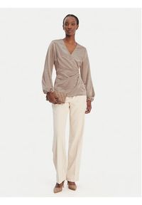 Guess Bluzka W6RH47 W2612 Beżowy Regular Fit. Kolor: beżowy. Materiał: syntetyk #5