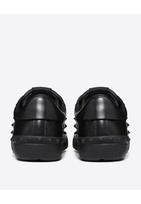 VALENTINO - Sneakersy Rockstud Untitled. Kolor: czarny. Materiał: guma. Wzór: haft, aplikacja #8