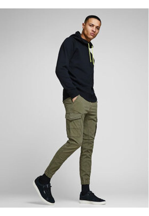 Jack & Jones Spodnie materiałowe Paul Flake 12141844 Zielony Tapered Fit. Kolor: zielony. Materiał: bawełna