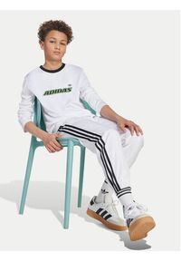 Adidas - adidas Bluzka JV8662 Biały Loose Fit. Kolor: biały. Materiał: syntetyk #3