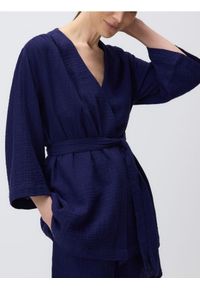 Reserved - Muślinowa sukienka kimono - granatowy. Kolor: niebieski. Materiał: bawełna. Długość: mini