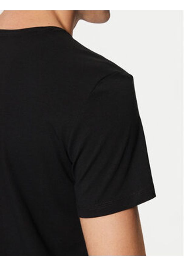 Guess T-Shirt U97M01 KCD31 Czarny Slim Fit. Kolor: czarny. Materiał: bawełna