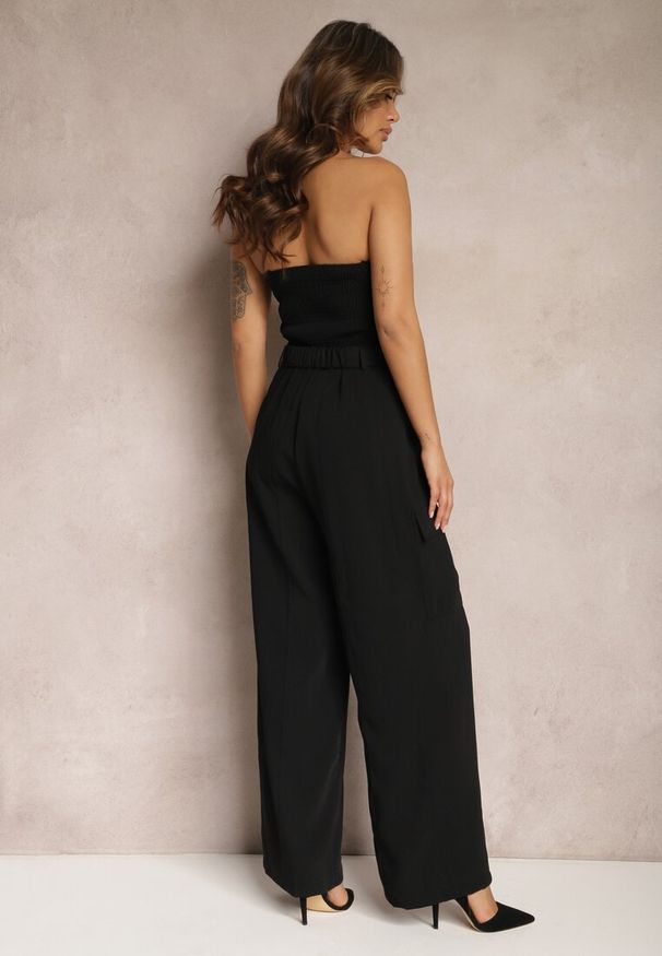 Renee - Czarny Elegancki Kombinezon z Dopasowaną Górą Bez Rękawów Aniliwa. Kolor: czarny. Długość rękawa: bez rękawów. Styl: elegancki