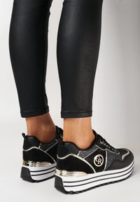 Born2be - Czarne Sneakersy Ozdobione Brokatem i Logo Loppera. Kolor: czarny. Szerokość cholewki: normalna. Wzór: aplikacja. Obcas: na platformie