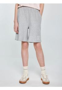 Big-Star - Szorty dziewczęce dresowe szare Anida 901. Okazja: na co dzień. Kolor: szary. Materiał: dresówka. Wzór: nadruk, kolorowy. Styl: casual, klasyczny #1